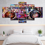 tableau multicolore d’une enceinte