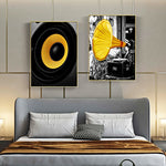 tableau vintage enceinte noire et jaune