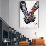 tableau street art main dans la main
