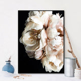 tableau fleurs blanches fond noir