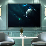 tableau d’une main avec la terre