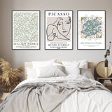 tableau care bleu et fleurs blanches