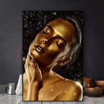 tableau femme noir bijoux en or