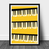 tableau piano sur fond jaune