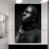 tableau fond noir femme africaine