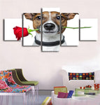 tableau petit chien rose dans la bouche