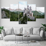 tableau château perdu dans les montagne