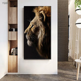 tableau roi de la savane fond noir