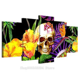 tableau crâne et fleurs oranges et violettes