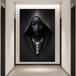 tableau femme noir capuche