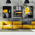 tableau vintage enceinte noire et jaune