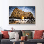 tableau grand rocher sur la plage