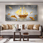 cadre dauphins et bateau en or